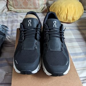 On Running Cloud 5 Sneakers